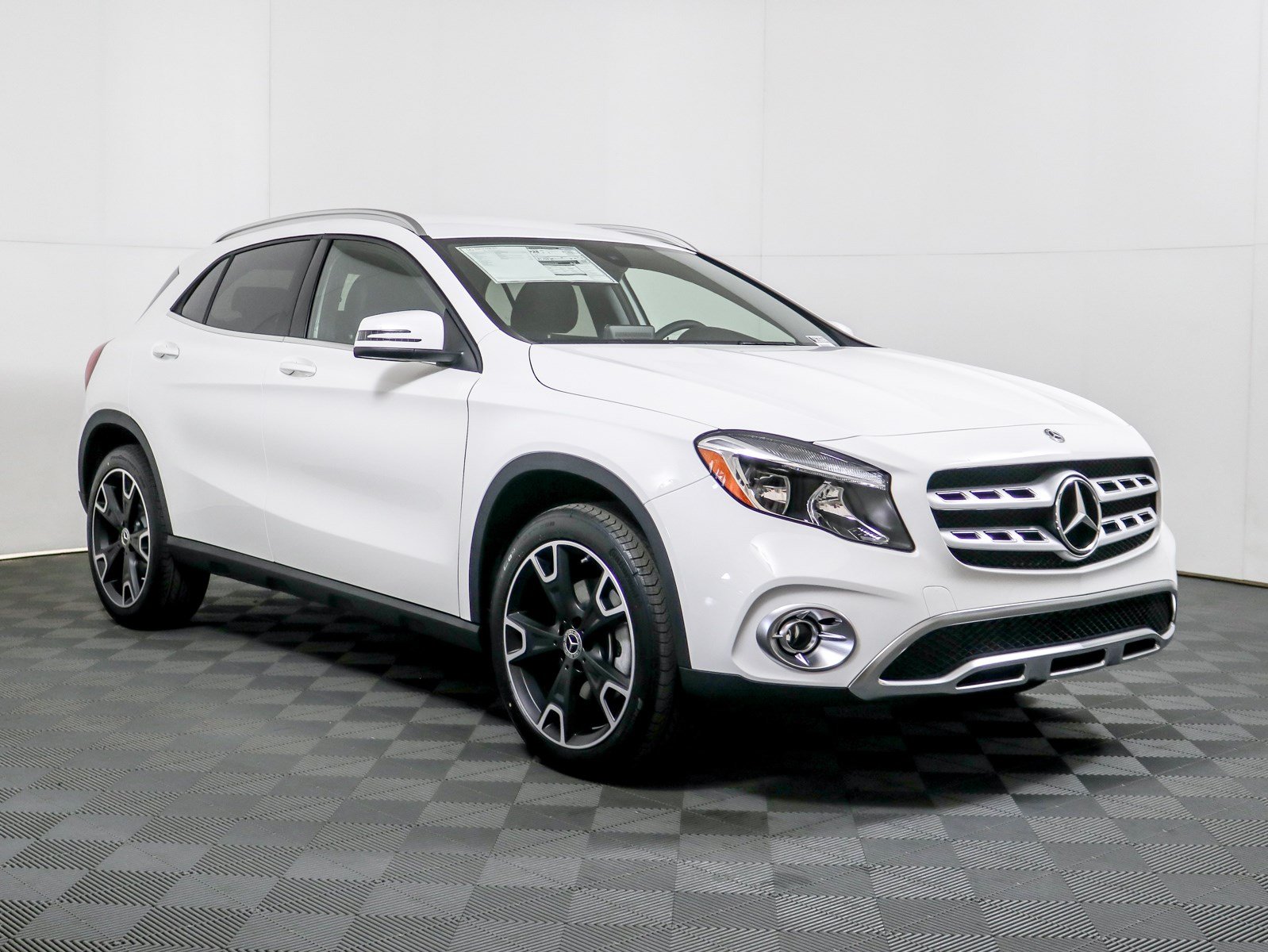 New 2020 Mercedes Benz Gla 250 Suv Near Riverside 56366n