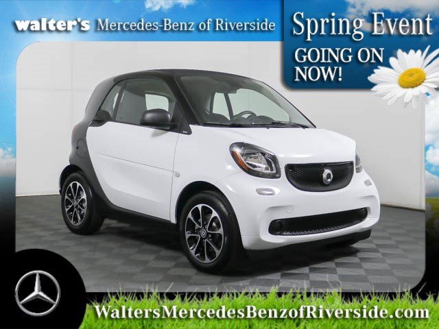 Pre Owned 2017 Smart Fortwo Pion Coupe Near Riverside 717su Pre Owned 2017 Smart Fortwo Pion